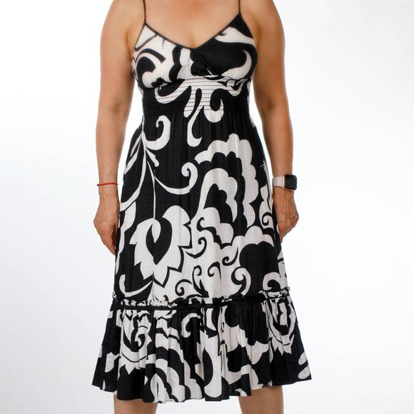 Bebe black and‎ white dress - Picture 3 of 3